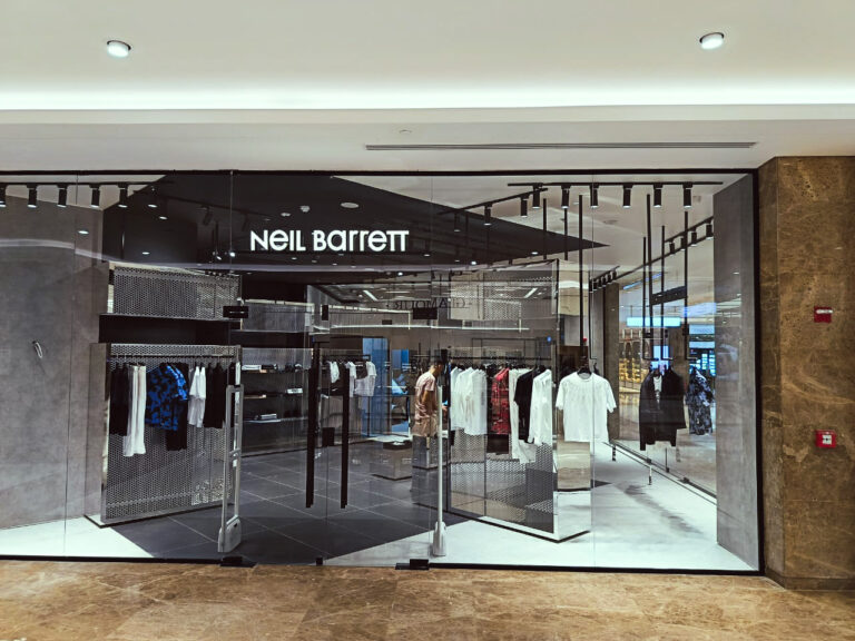 Neil Barrett